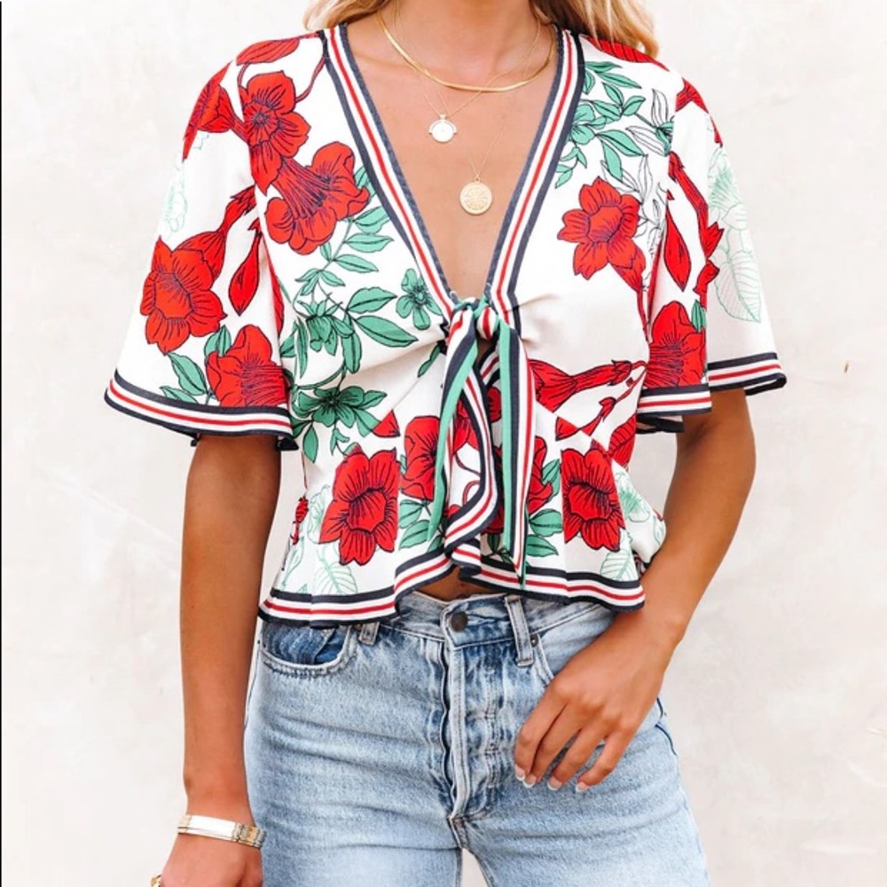 VICI best in bloom peplum top